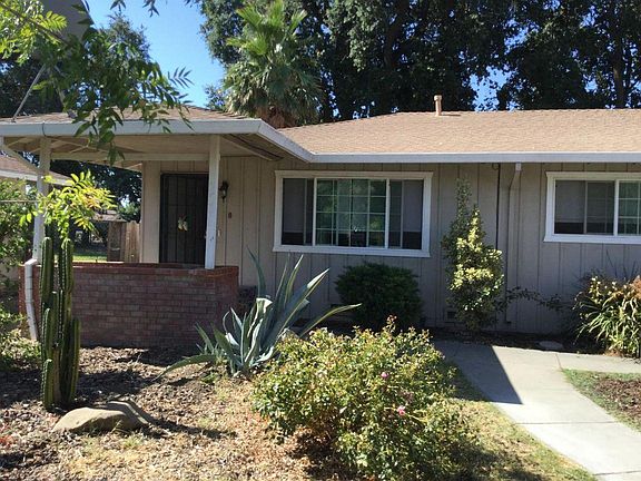 2nd image of 38043-38047 Cherry Ln