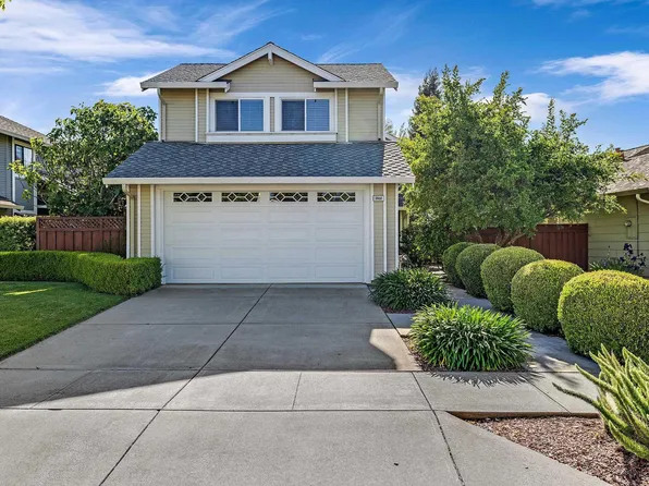3802 Kamp Dr, Pleasanton, CA 94588