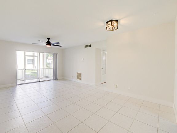 3rd image of 618 NW 13TH Street #16
