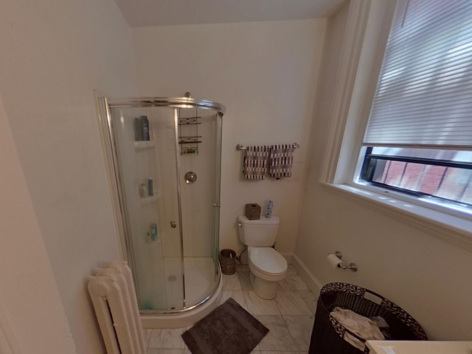 1st image of 27 1/2 Massachusetts Ave APT 6