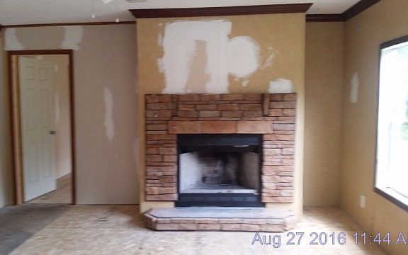 5th image of 247 Robin Ct NE