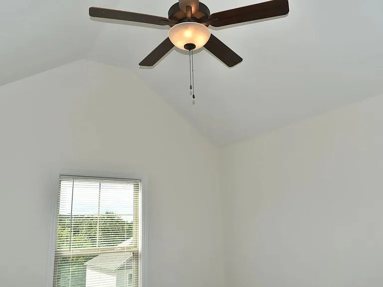 7232 Old Bug Ln — Photo 25
