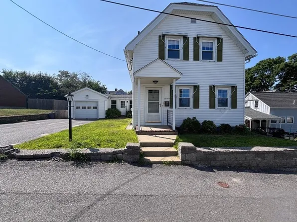 13 Simon Ct, Clinton, MA 01510