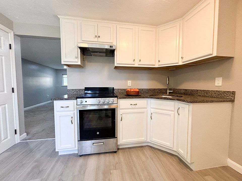 1st image of 10 Tideview Path APT 1