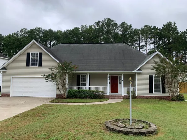 10 Strawberry Field Ln, Elgin, SC 29045