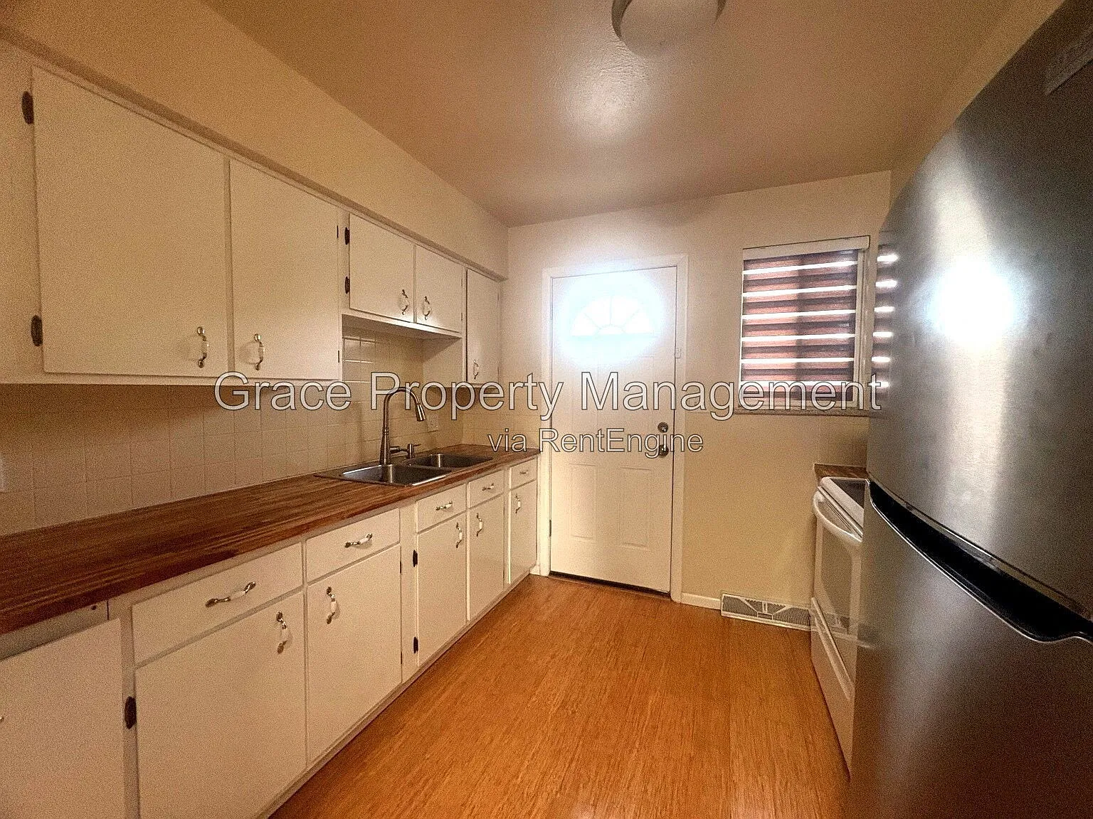 3 bed, 1.5 bath, $2,350 — Photo 3