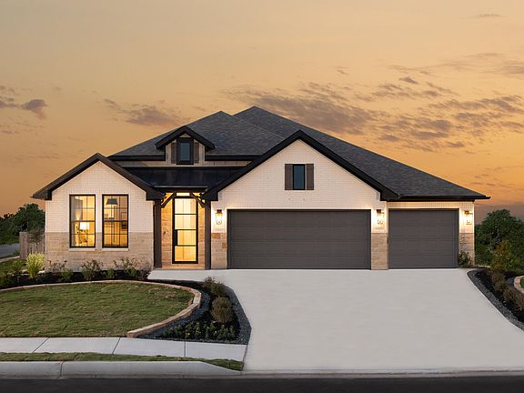 Saddlebrook Ranch - Comal Interior Image 2