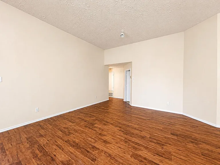 16703 Gold Bridge Ct — Photo 4