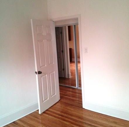 5th image of 3417 N Marshfield Ave #G