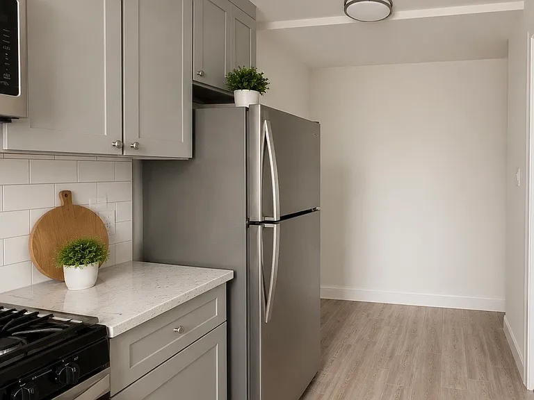 2259 Royce St #2 — Photo 3