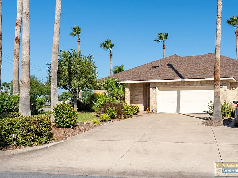 1 Torrey Pines Rd — Photo 22