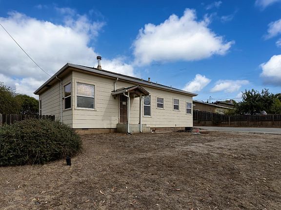 3rd image of 420 Buena Vista Dr