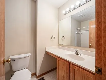 Full Shared Bathroom