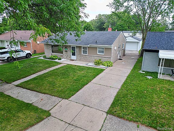 3rd image of 8250 N Henry Ruff Rd