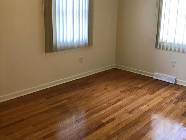 306 Buckley Rd #A — Photo 11