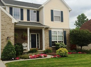 4313 Meadowbrook Ct, Grand Blanc, MI