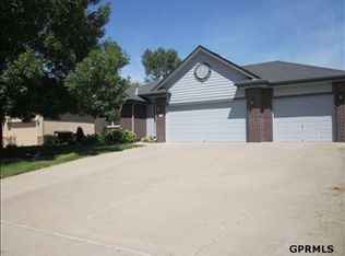 625 N 6th St, Springfield, NE 68059