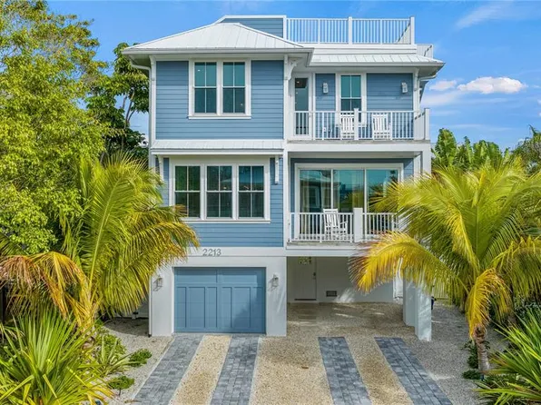 2213 Avenue B, Bradenton Beach, FL 34217