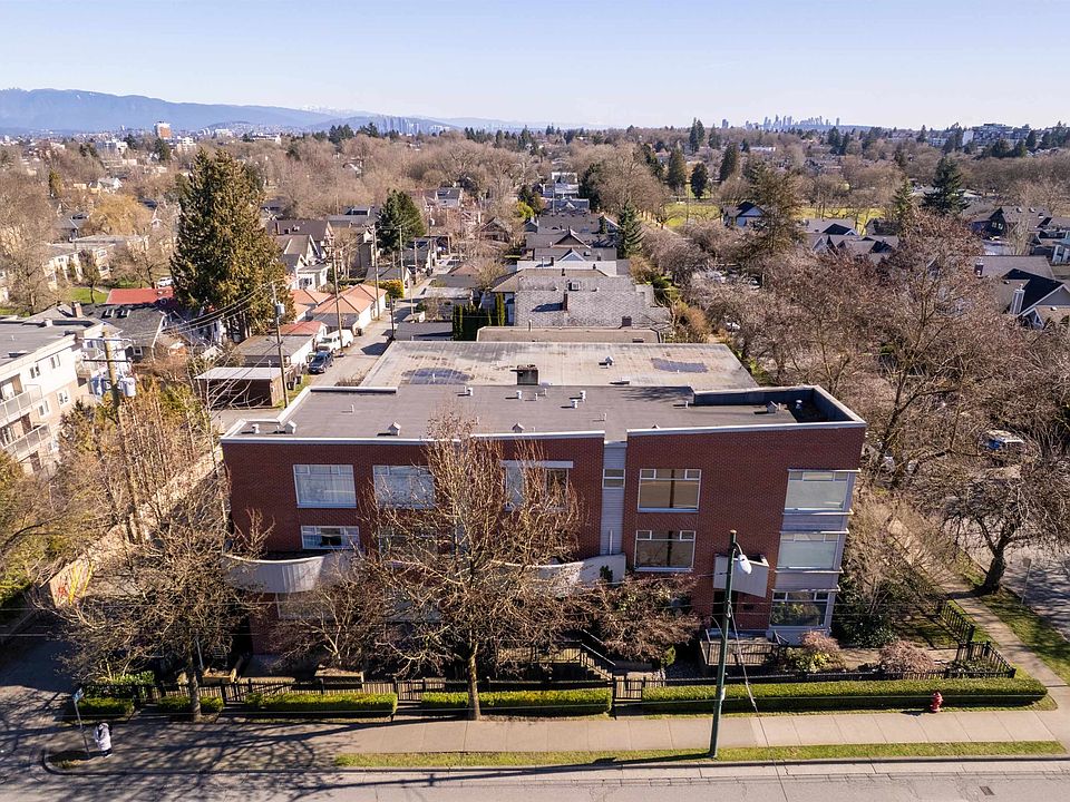 1st image of 999 W 20th Ave