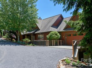 427 Spring Rock Rd, Burnsville, NC 28714