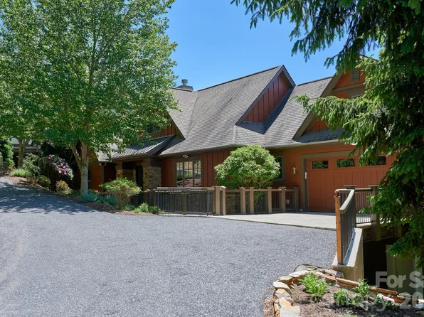 427 Spring Rock Rd, Burnsville, NC 28714