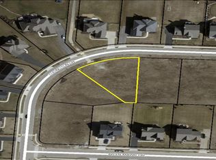 5533 Ludington Dr, Lewis Center, OH 43035