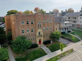 512 4th St SW #B-11, Rochester, MN 55902