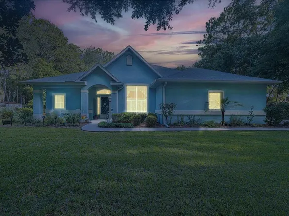 2104 W Middle Ln, Lecanto, FL 34461