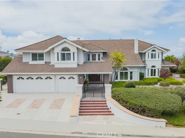 111 Hillcrest, Irvine, CA 92603