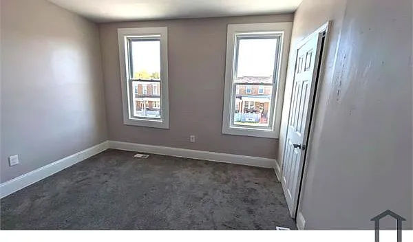 2821 Pelham Ave #0 — Photo 5