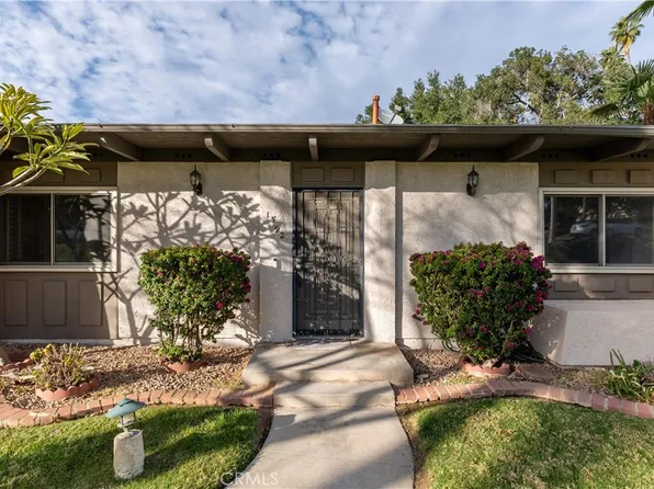 1592 Christopher Ln, Redlands, CA 92374