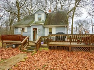 5274 Brown Rd, Butler, PA 16001