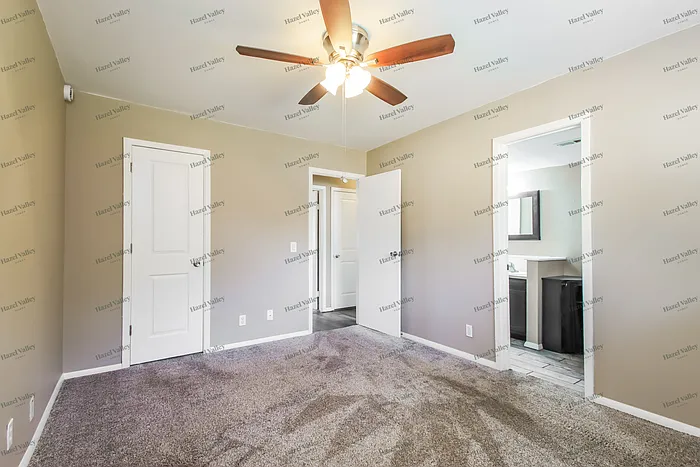 606 E Toledo Pl — Photo 6