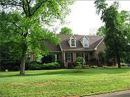 3rd image of 2223 Rolling Hills Dr