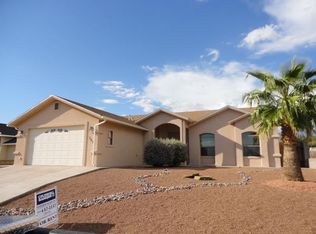 383 Chaco Dr, Alamogordo, NM 88310