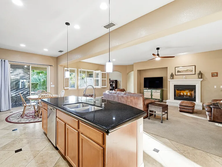 3800 Spalding Ct — Photo 18