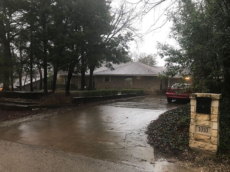 1st image of 1010 Georgeland Dr