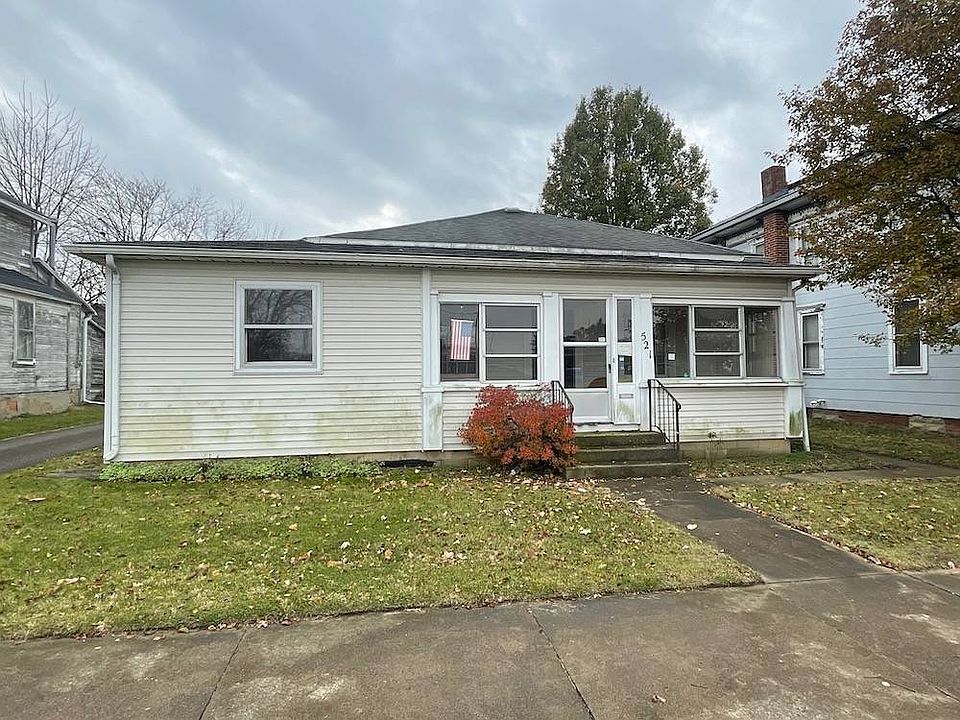 1st image of 521 Harding Way E