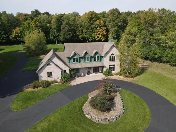2733 County Road I, Saukville, WI 53080