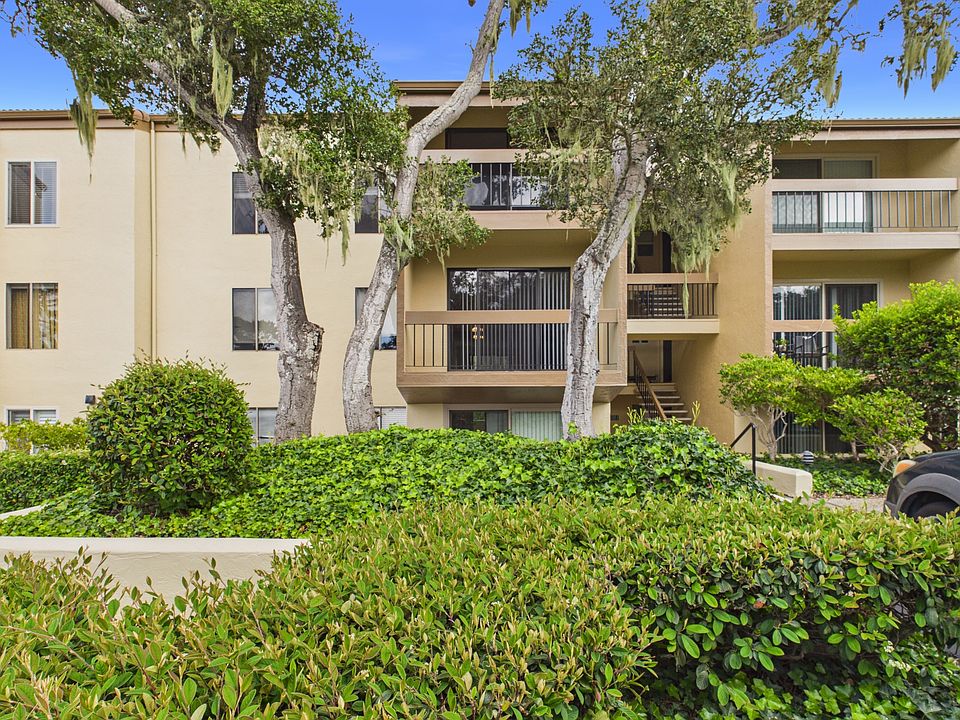 1st image of 2208 Golden Oaks Ln