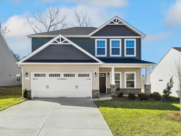 212 Wildwood Ln, Graham, NC 27253