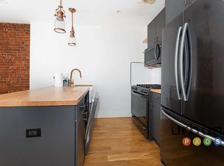 184 Adelphi St #5C, Brooklyn, NY 11205