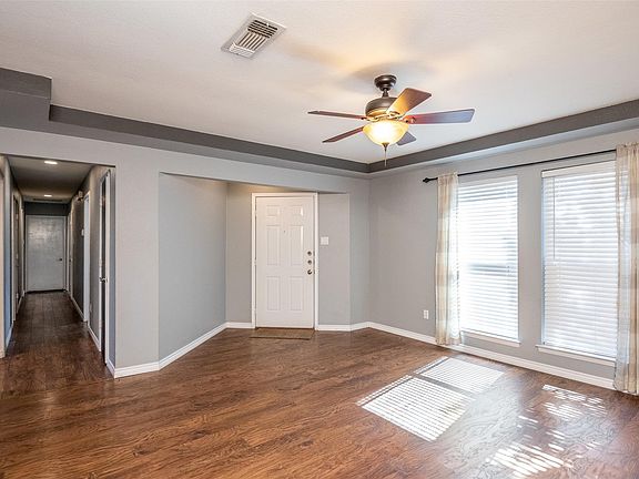 4th image of 3509 Solano Ct
