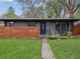 2016 Main St, Evanston, IL 60202