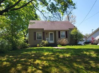 2015 Commonwealth Ave, Kalamazoo, MI 49006