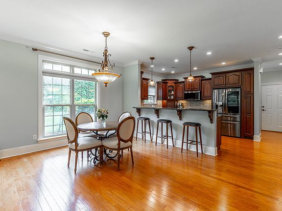 4th image of 7763 Lenox Trace Dr