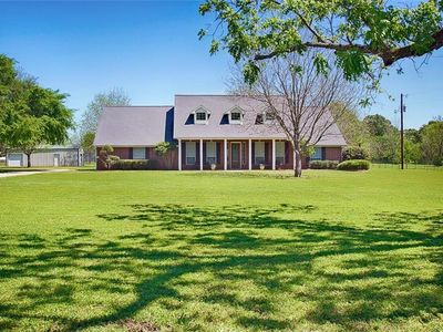 310 County Road 3811, Troup, TX, 75789