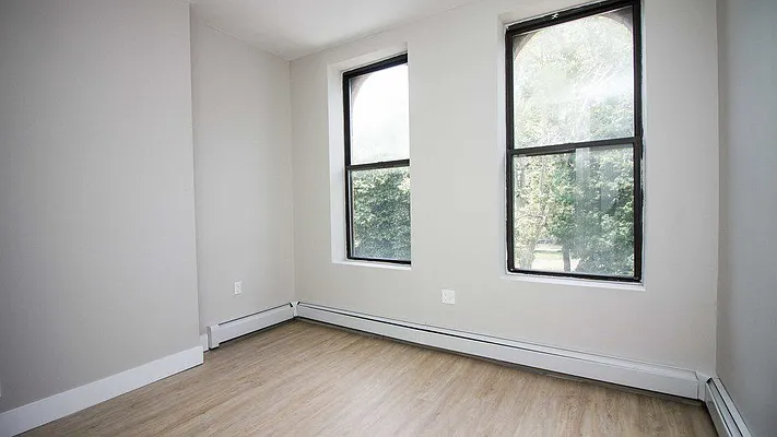 Rented by Nooklyn NYC LLC | media 16