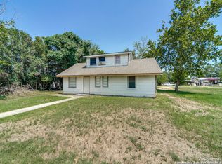 192 Finch Dr, Medina, TX 78055