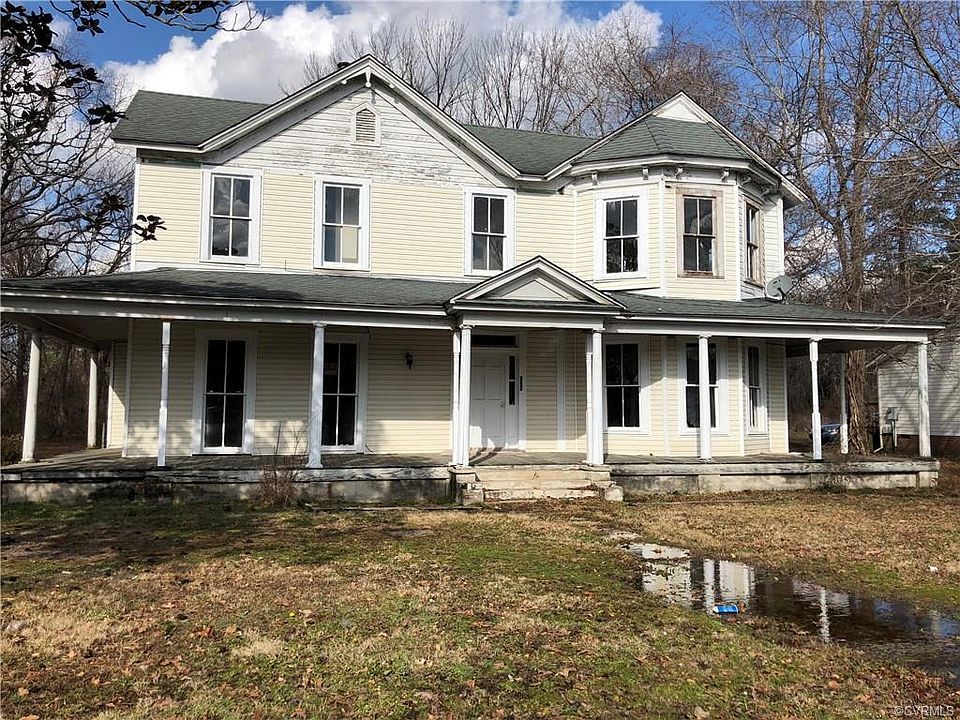 2nd image of 424 W Main St